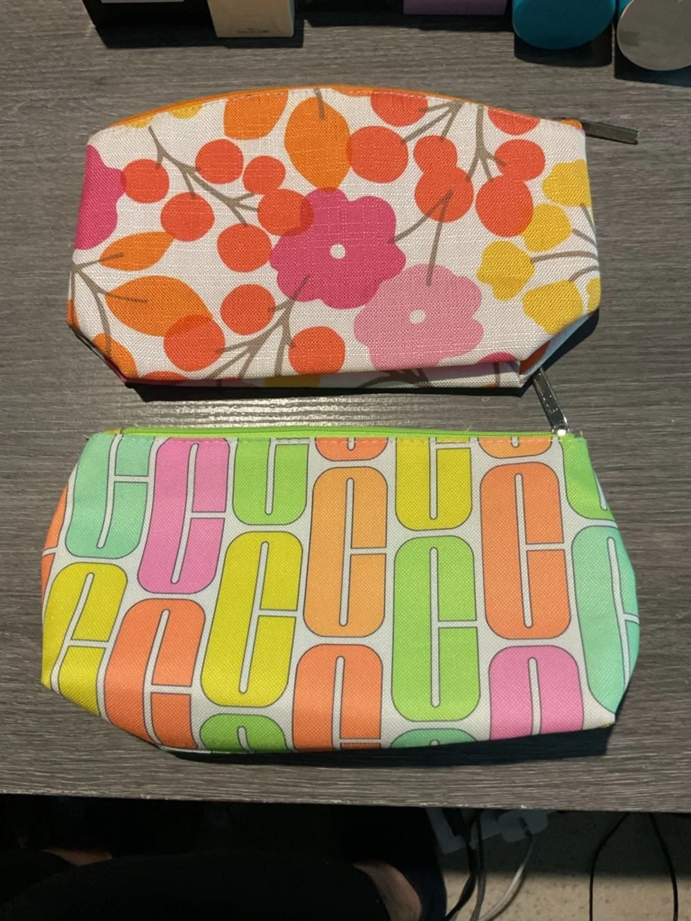 Clinique Pink and Orange Canvas Cosmetic Tote with Colorful Pouches - Picture 2 of 7